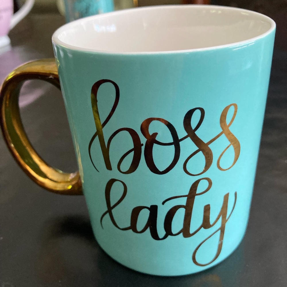 2/$15☀️Brand new Aqua Blue Boss Lady Mug with gold handle.
